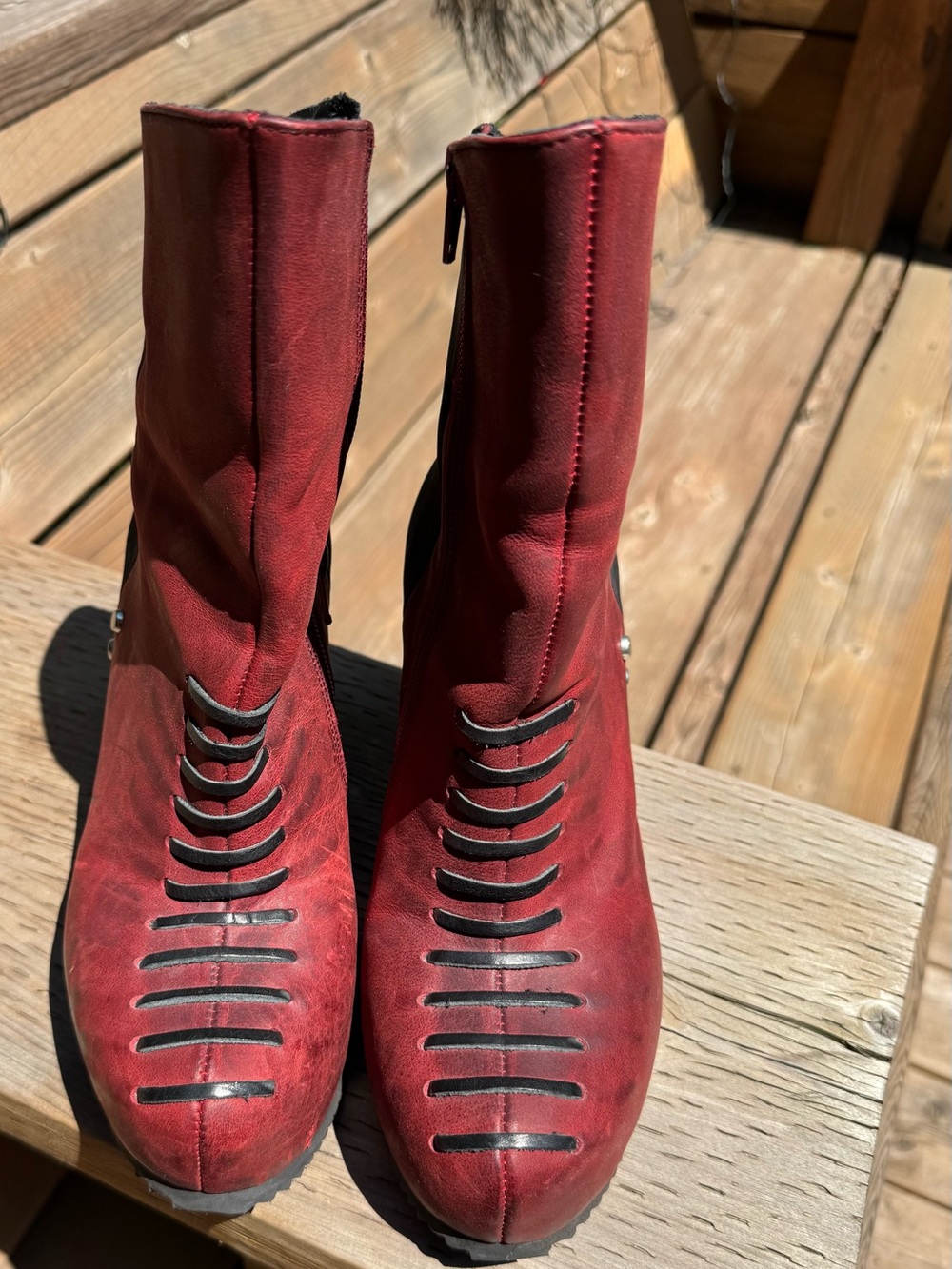 Fluevog Maleike boots -black & red - Picture 3 of 7